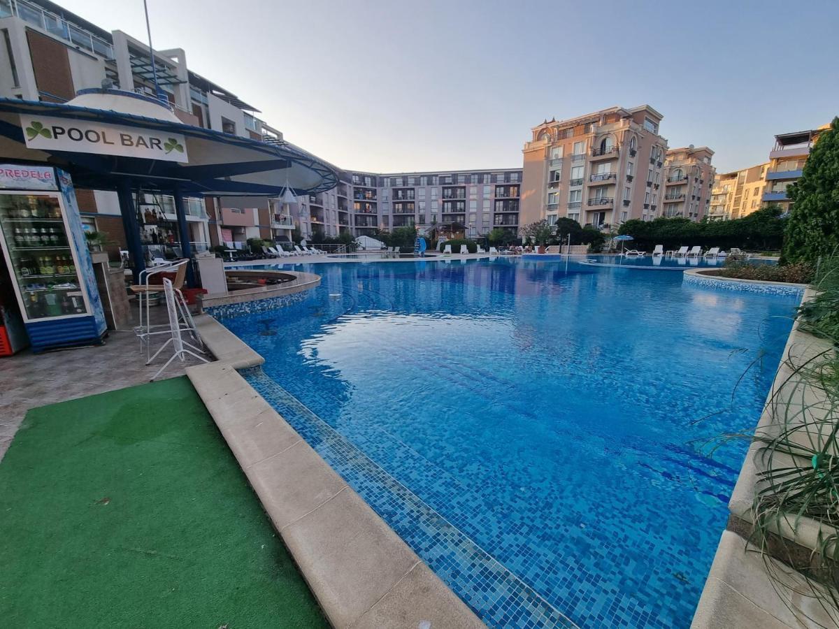 Studio Apartment With Balcony 300M From Beach Slăntjev Brjag Exteriör bild