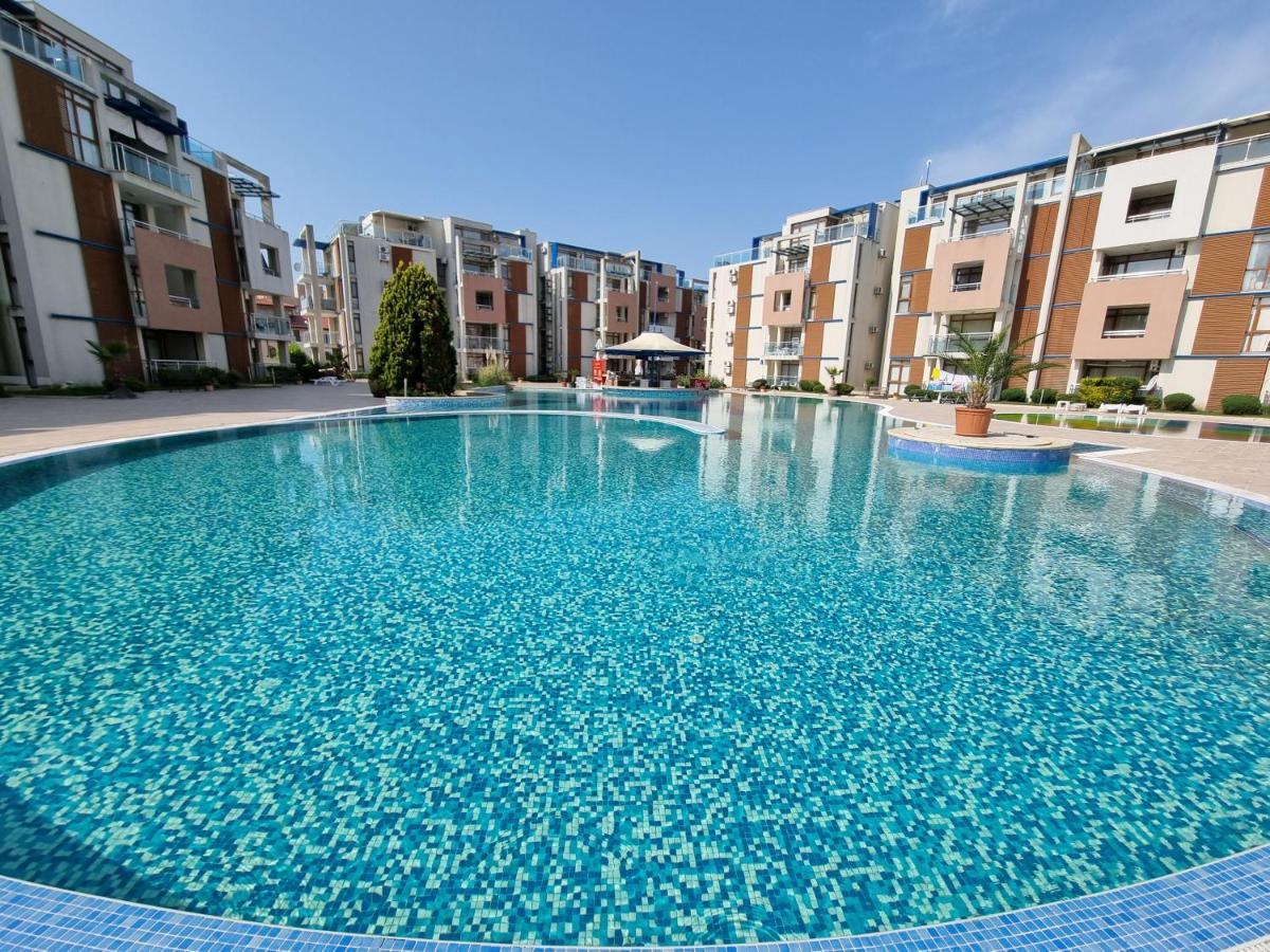 Studio Apartment With Balcony 300M From Beach Slăntjev Brjag Exteriör bild